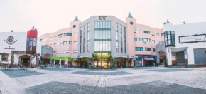 FIBES Apart Loft by Valcambre, Seville